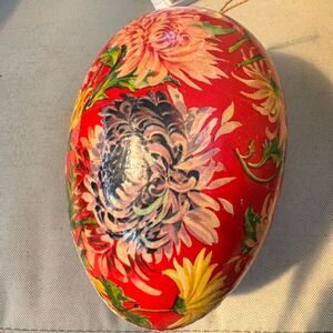 Vintage West Germany Papier Mache Floral Easter Egg Trinket Box Chrysanthemum